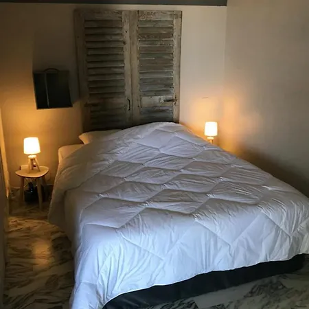 Charming With Terrace And 180 Sea View